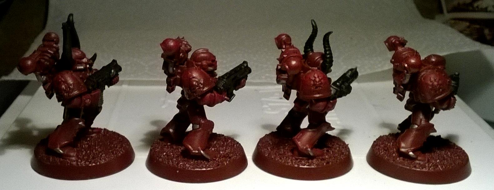 chaos space marines figures